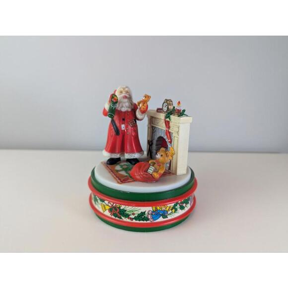 Vintage Santa Claus Musical Box Figurine Christmas Fireplace Scene Decor - Picture 4 of 9